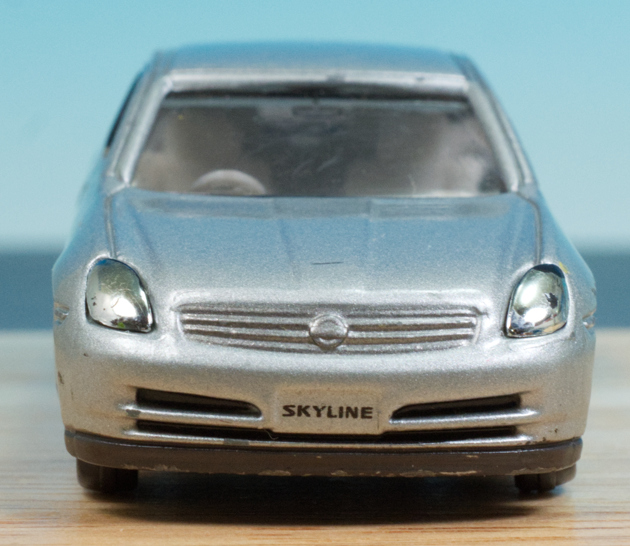 レビュー トミカ No.8 日産スカイライン（11代目 V35） : ミニカー沼