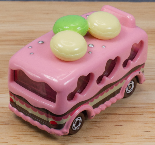 レビュー ドリームトミカ バースデイスイーツバス（ピンク） : ミニカー沼