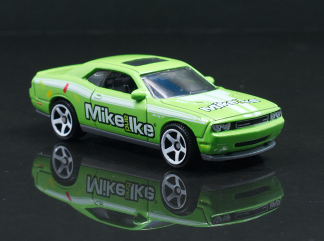 レビュー マッチボックス 2008 ダッジ チャレンジャー SRT8