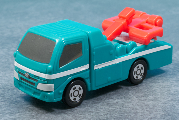 レビュー マクドナルド ハッピーセット トミカ（2023春）第2弾 トヨタ