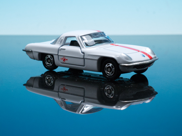 1/18 Nerv Official Business CoupeNERV官用車 Nerv Official Business