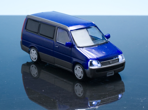 ステップワゴン　おもちゃ　フィギュア Amazon.co.jp: ホビージャパン 1/43 ステップワゴン e:HEV SPADA