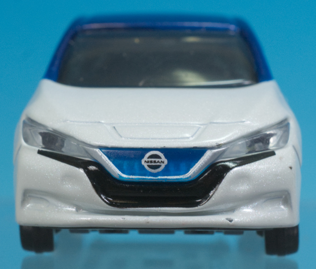 （希少品）NISSANギャラリー限定品　日産リーフ　モデルカー（ミニカー） Amazon | 1/43 日産 NISSAN ディーラー特注 ミニカー 初代リーフ