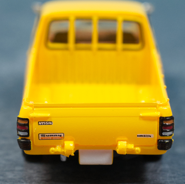 レビュー トイズキャビン カプセルトイ 1/64 日産 サニートラック