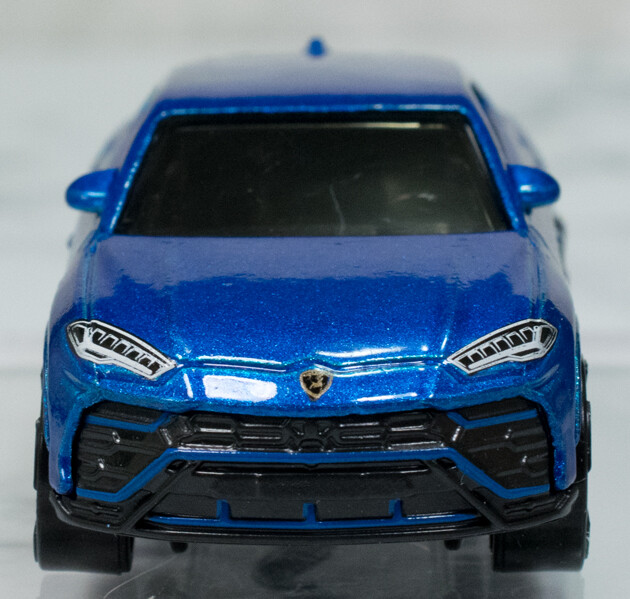 レビュー ホットウィール '17 ランボルギーニ ウルス : ミニカー沼