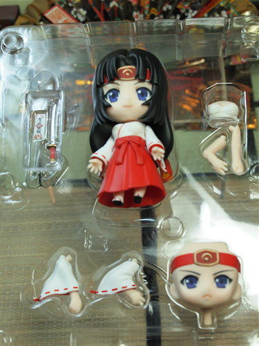 レビュー ねんどろいど クイーンズブレイド トモエ : ふぃぎゅる！