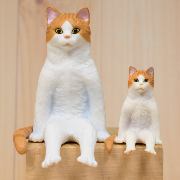 レビュー 奇譚クラブ カプセルトイ 座る大猫 ふぃぎゅる