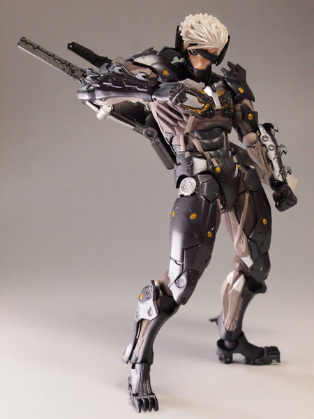 レビュー 海洋堂リボルテックヤマグチ 雷電(メタルギア レビュー 海洋堂リボルテックヤマグチ 雷電(メタルギア