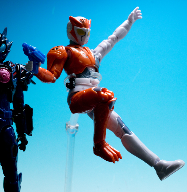 レビュー 仮面ライダーゼロワン Rkf 仮面ライダーバルキリー ラッシングチーター ふぃぎゅる