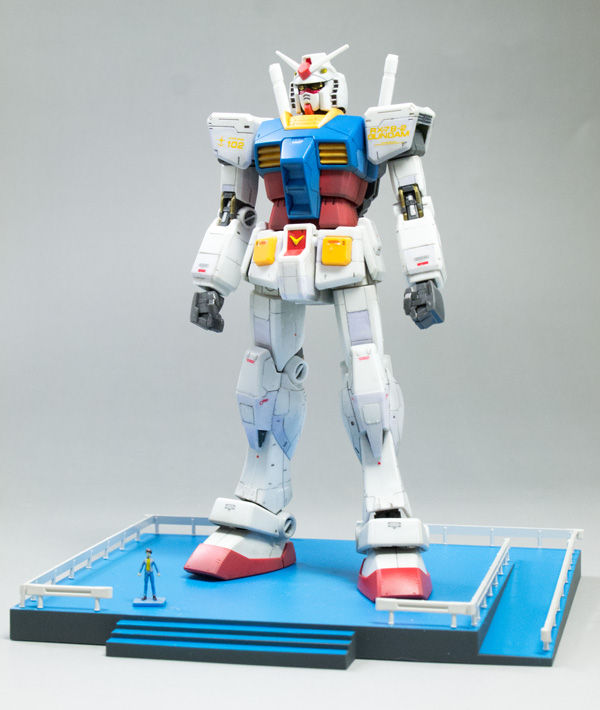ガンプラ　RX-78-2 GUNDAM Ver.G30th HG 限定クリア色 Amazon.com: Bandai Hobby RX-78-2 Gundam Ver. G30th, Bandai