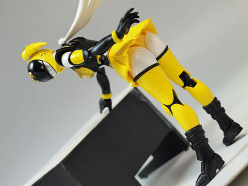 非公認レビュー バンダイ SHフィギュアーツ アキバイエロー : ふぃぎゅる！