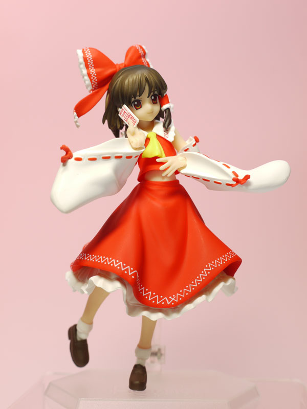 レビュー figma 東方Project 博麗霊夢 東方は今日も赤く萌えてい