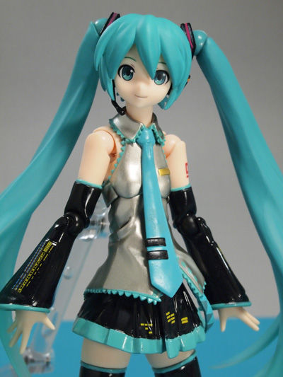 Amazon.com: Good Smile Hatsune Miku: Figma 2.0 Action Figure