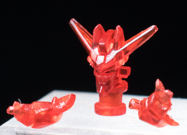 レビュー バンダイ食玩 ガンダムアーティファクト Hi-νガンダム レビュー バンダイ食玩 ガンダムアーティファクト Hi-νガンダム