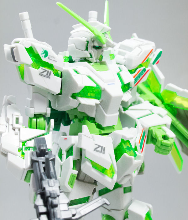 ガンプラ作ろう！HGUC1/144 ユニコーンガンダム（セブン—イレブン