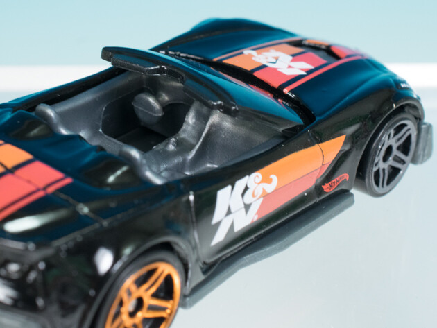 レビュー ホットウィール コルベットコンバーチブル 2種 : ふぃぎゅる！