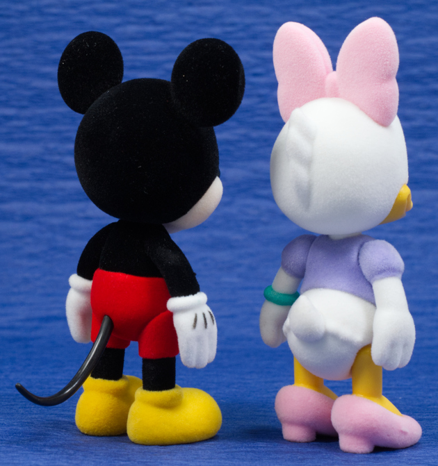 ディズニー フィギュア ディーアイワイタウン フロッキー加工のミッキーたちのお人形！セガトイズ『ディズニー
