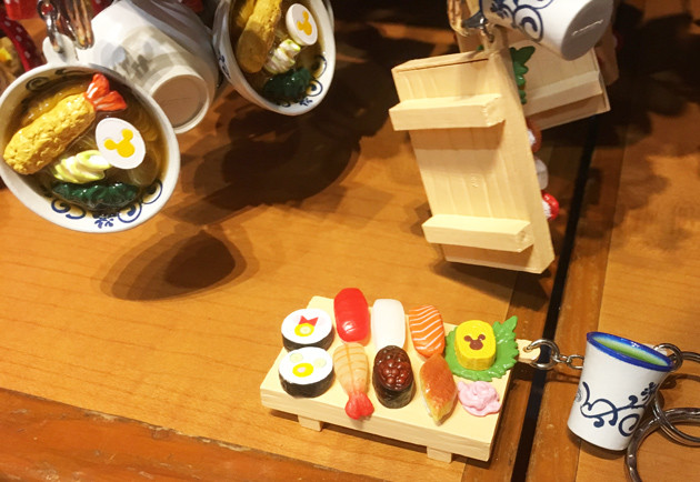 レビュー ディズニーリゾート限定 お寿司キーチェーン ほか寿司ミニチュアいろいろ ふぃぎゅる