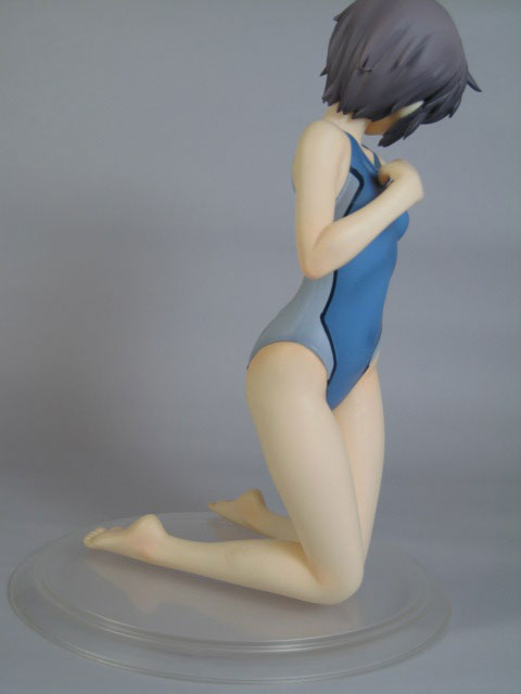 Amazon | アルター 涼宮ハルヒの憂鬱 長門有希 水着ver (1/8