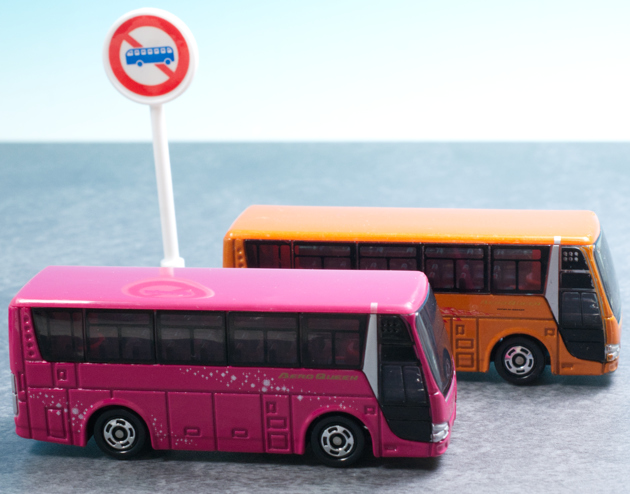 レビュー トミカ標識セット4「三菱ふそうエアロクィーン」 : ミニカー沼