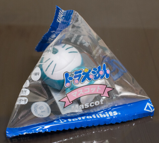 レビュー 100円ショップ テトラフィビッツ ドラえもん