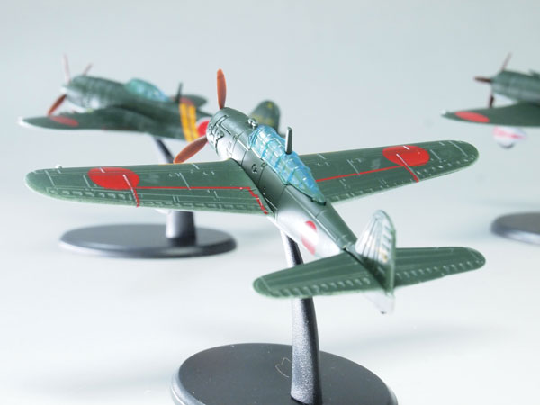 UCC 永遠の0コレクション 戦闘機 スケールモデル : トレジャー