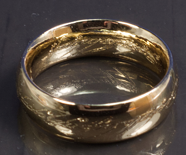 ロード・オブ・ザ・リング サウロンの指と一つの指輪 1／1 レプリカ