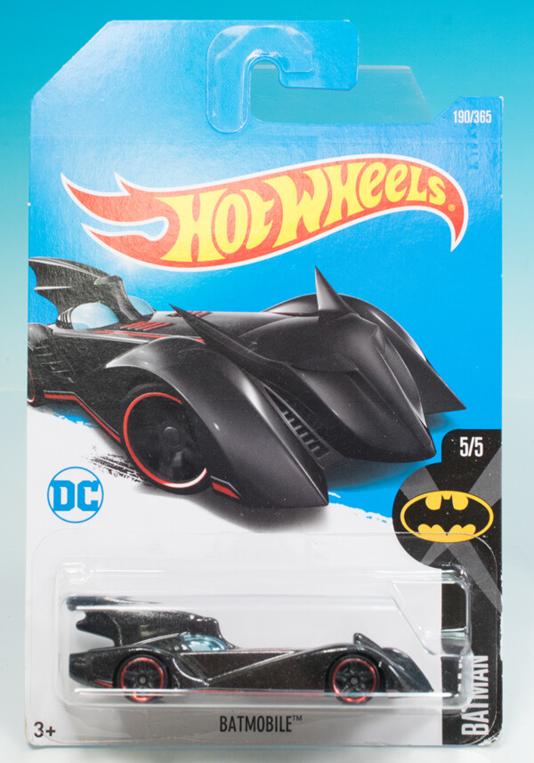 1/18 バットモービル 1995 バットマン 合金車 ミニカー Amazon.co.jp