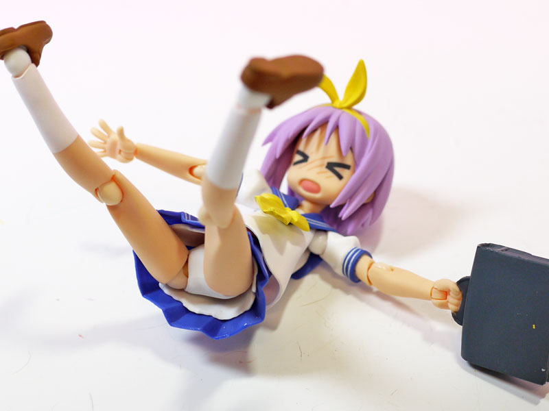 d*7様 らき☆すた figma つかさ　かがみ　こなた　みゆき d*7様 らき☆すた figma つかさ かがみ こなた みゆき Amazon.co.jp: