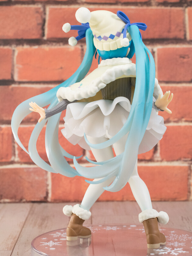 レビュー タイトー 初音ミクフィギュア オリジナル冬服ver