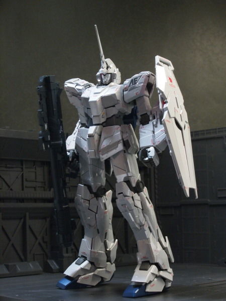 MG ユニコーンガンダム Ver.Ka チタニウムフィニッシュ(BANDAI