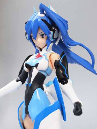 【新品未開封】figma 立花響 風鳴翼 戦姫絶唱シンフォギア　国内正規品 Amazon.co.jp: figma 戦姫絶唱シンフォギア 立花響 (ノン