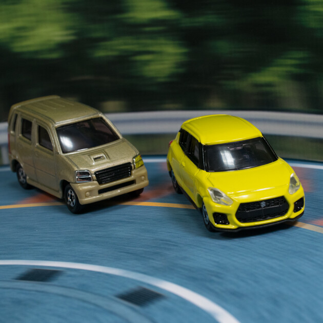 レビュー トミカNo.109 スズキ スイフトスポーツ/背景紙その2