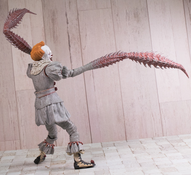 レビュー NECA『IT』ペニーワイズ ダンシング・クラウン 7インチ