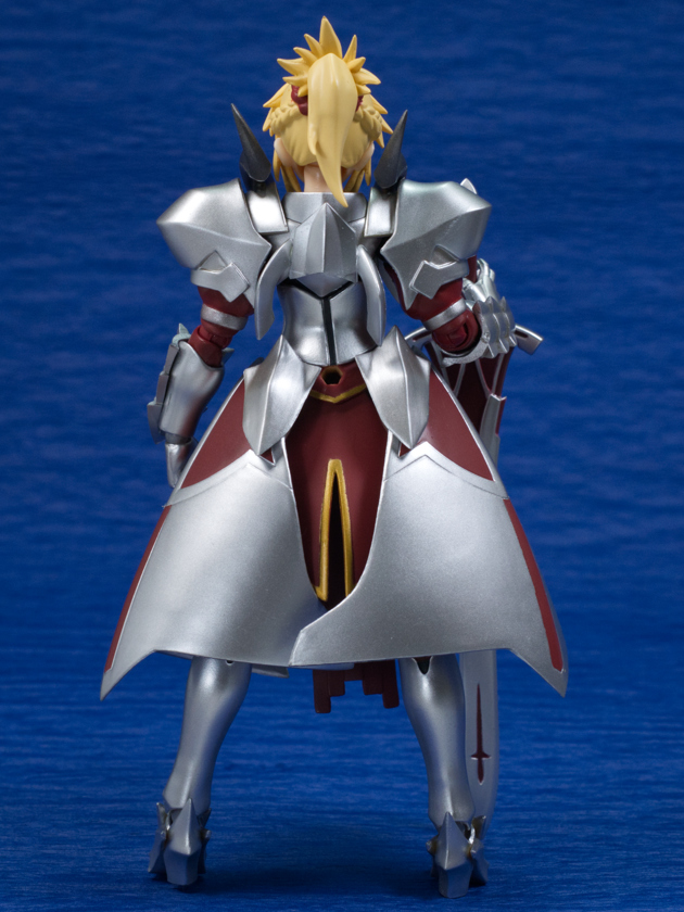 figma “赤”のセイバー