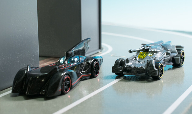 レビュー ホットウィール バットマン バットモービル : ふぃぎゅる！