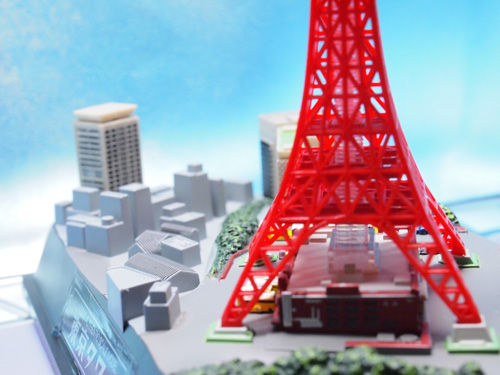 東京土産にいかが？ 童友社 1/2000 東京タワー（プラモデル