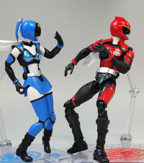 非公認レビュー バンダイ S.H.フィギュアーツ アキバレッド 非公認レビュー バンダイ S.H.フィギュアーツ アキバレッド