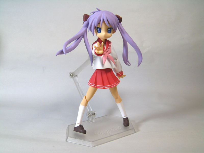 レビュー figma柊かがみ 冬服Ver.～2人でコスプレもしてみたよ！の