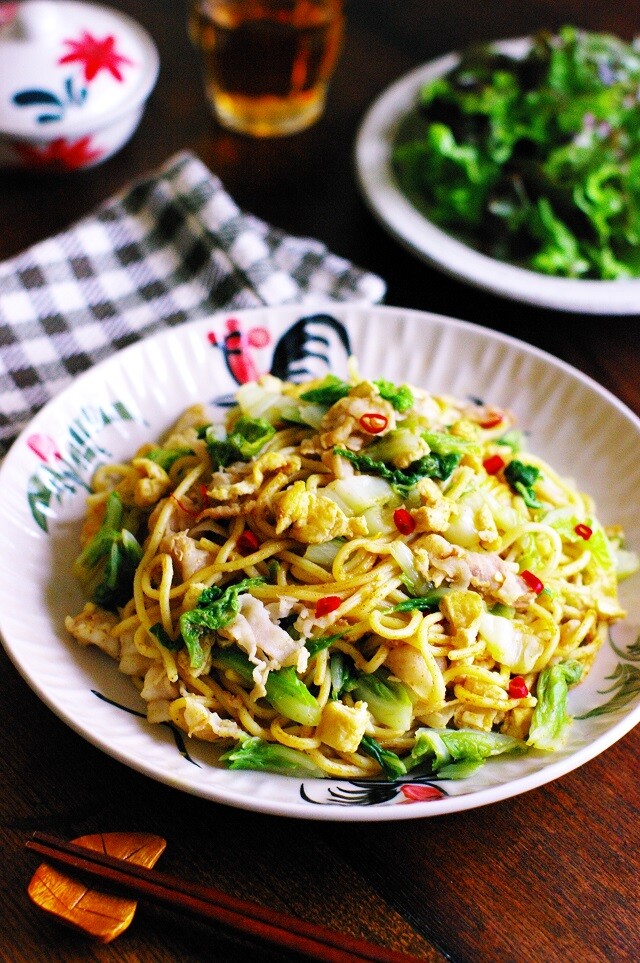 ガラムマサラのスパイシー な風味とめんつゆで手軽に減塩 めんつゆde白菜と豚肉のピリ辛 ガーリック油揚げ入りレンチン減塩スパイシー焼きそば レシピ1948 スパイス大使 のんびり毎日 日々の暮らしの食卓 いただきますのレシピ 時々 編み物
