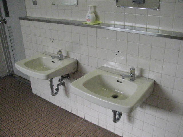 多目的トイレマップ連動】中央区立産業会館のトイレ(2021/07/04 多目的トイレマップ連動】中央区立産業会館のトイレ(2021/07/04