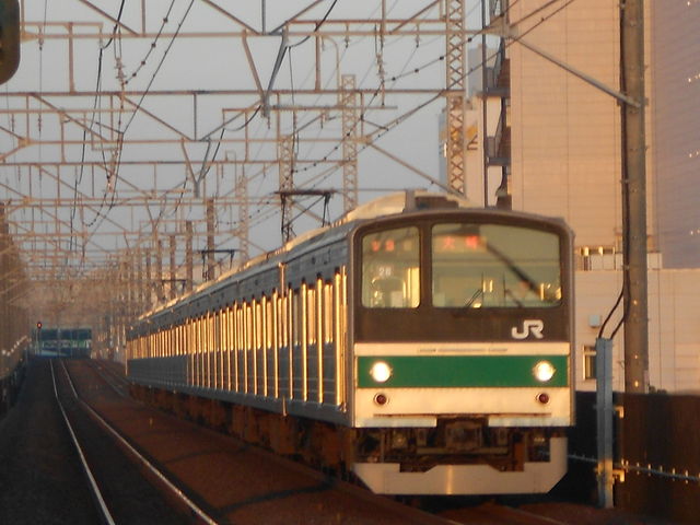 京成本線で撮る京急の特別塗装車 16 04 08 千葉県トイレ局 京成本線で撮る京急の特別塗装車 16 04 08 千葉県トイレ局