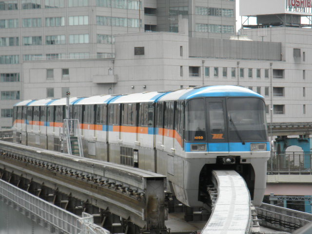 東京モノレール「ヒストリートレインパレード」を撮りに行く【開業50
