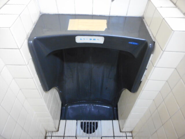 新京成線前原駅トイレ 劇的ビフォーアフター A 21 01 02 千葉県トイレ局