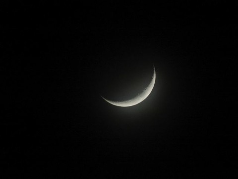 moon-597336__480
