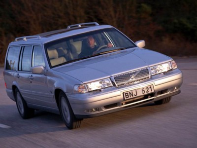 うん やっぱり一度は乗っておきたいかも ボルボｖ９０ ｓ９０ ゼロカートラブルブログ ちょっとエンスーな欧州車のブログ
