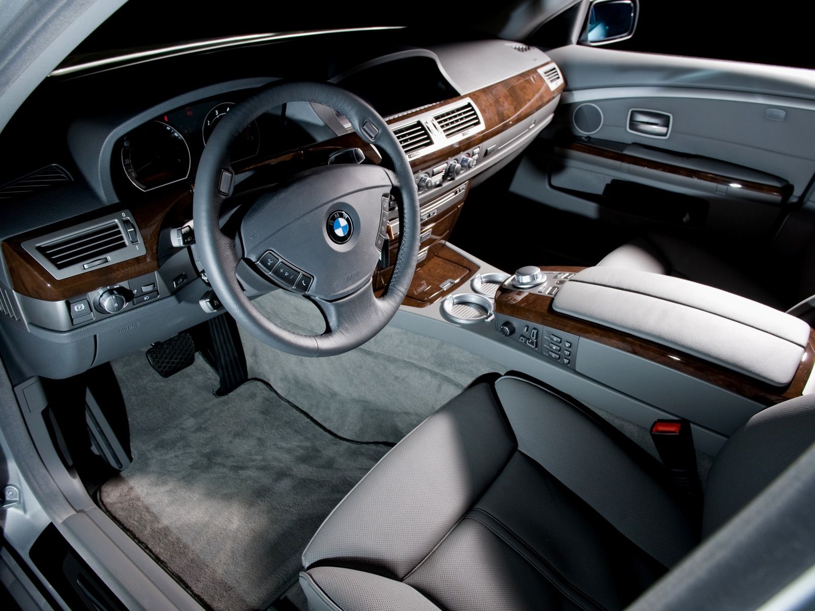 Bmw e65 плюсы и минусы Bmw e65 плюсы и минусы