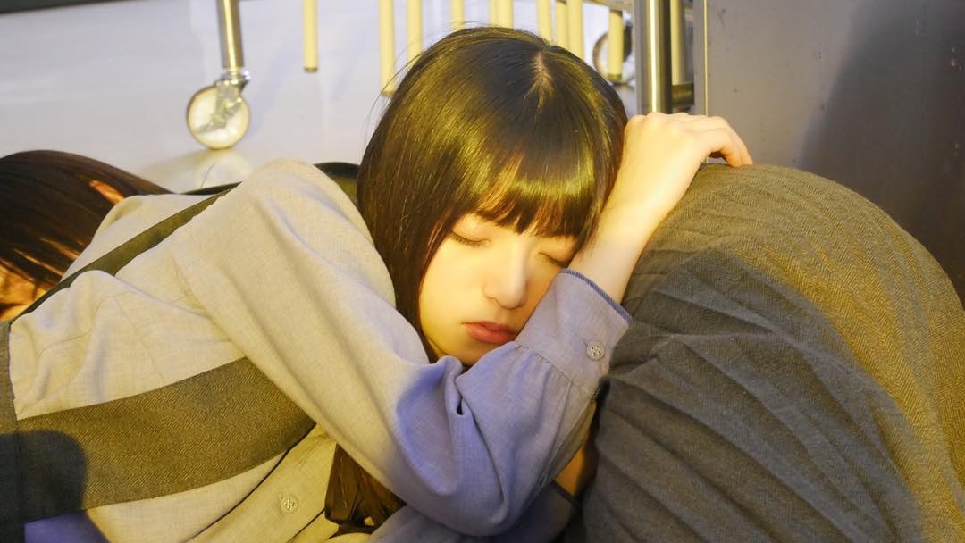 最高すぎる風景w メンバー同士で お尻まくら が流行ってる模様 乃木坂46 乃木坂46まとめたいよ 最高すぎる風景w メンバー同士で お尻まくら が流行ってる模様 乃木坂46 乃木坂46まとめたいよ