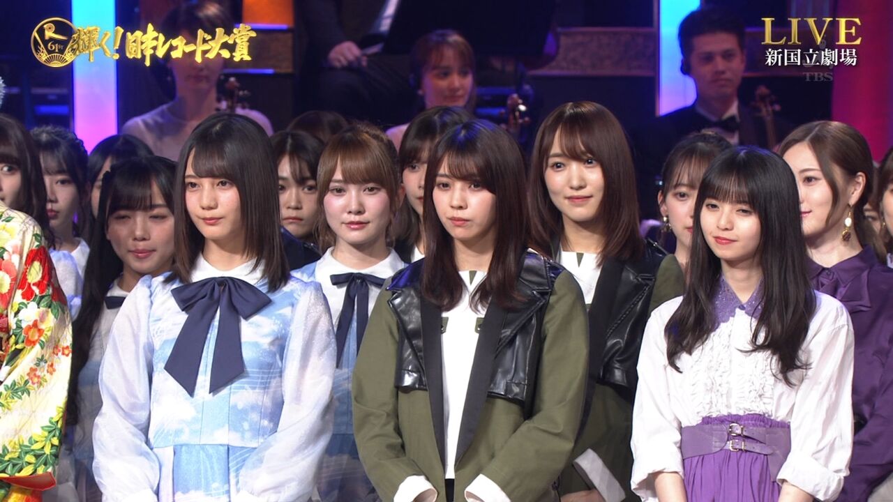 乃木坂46 レコ大での衣装は Singout のmv衣装 乃木坂46まとめたいよ