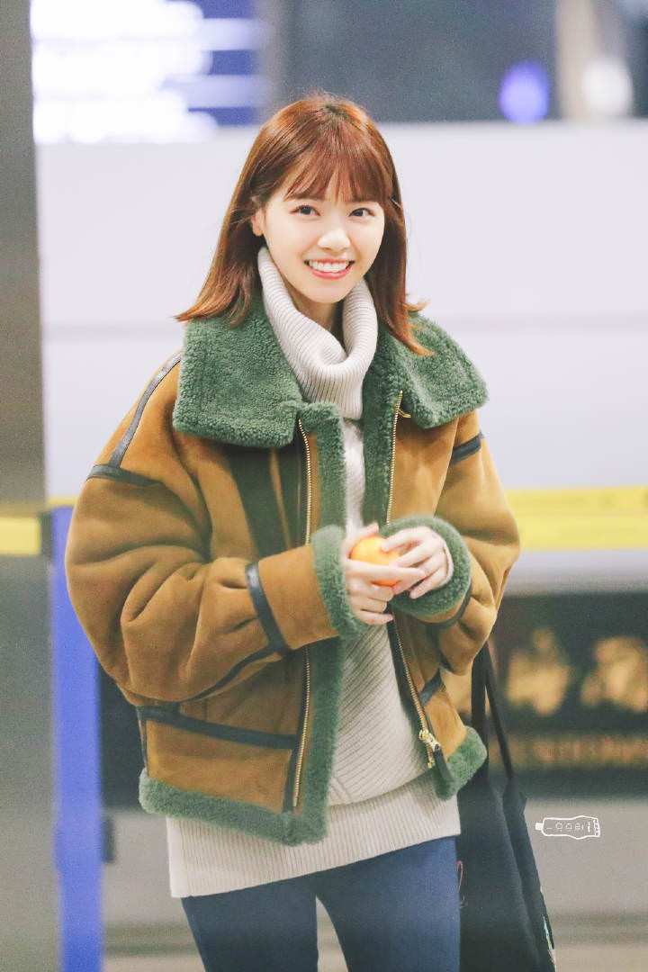西野七瀬 30万円のコート を羽織る 乃木坂46 乃木坂46まとめたいよ